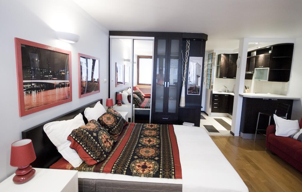 Warsawrent Hit Apartments Kamer foto
